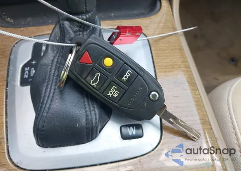 2011 Volvo Xc90 3.2 из США, поврежденный, VIN YV4952CZ4B1593953